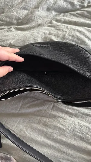 Michael Kors Black Leather Purse thumbnail 5