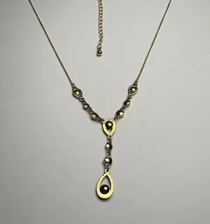 NR By Avon Rhinestone Gold Tone Y Drop Lariat Chain Necklace Adjustable thumbnail 6