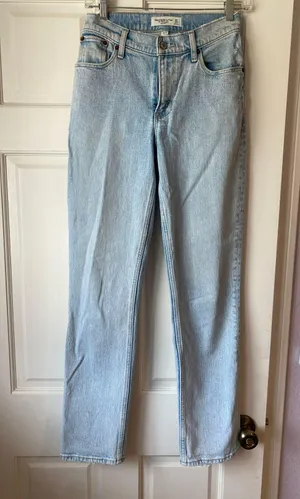 Abercrombie Jeans thumbnail 1