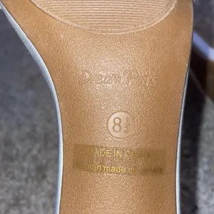 Dream Paris white satin shoes block heels 8.5 thumbnail 7