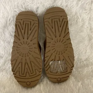 Ugg X Telfar Scuff Women Suede Slippers.Size- 6. thumbnail 5