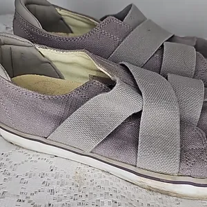 Keen Elsa III Gore canvas gray elastic slip on walking comfy shoes sz 8 thumbnail 2
