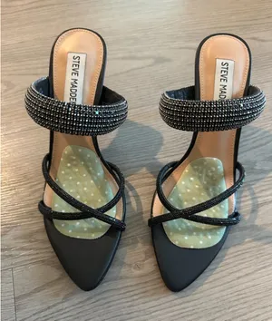 Steve Madden Black Rhinestones Shiny Pumps Heels Women's Sz 6 thumbnail 1