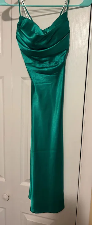 Hello Molly Dress Midi thumbnail 1