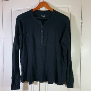 OFFLINE by Aerie‎ Waffle Knit Henley Top Long Sleeve Thumb Hole Small Cozy thumbnail 3