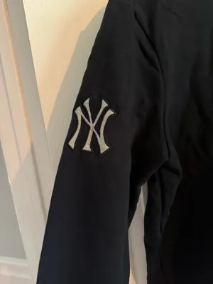 New York Or Nowhere Yankees Crewneck thumbnail 6