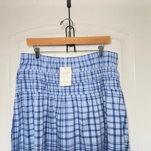 Free Assembly XL 16-18 Blue Plaid Smocked Waistband Embroidered Hem Cottagecore thumbnail 5