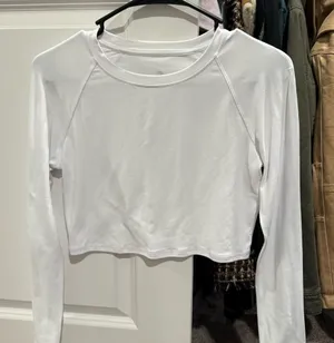 CRZ YOGA White Cropped Long Sleeve Tee thumbnail 1