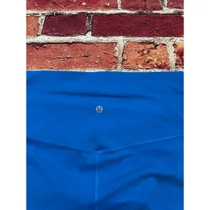 Lululemon leggings a size 8 thumbnail 7