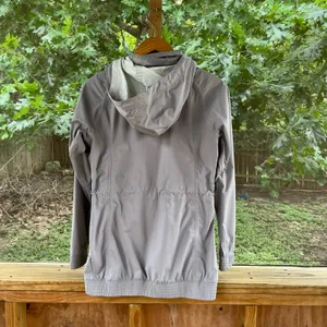 The North Face Women's Grey Hooded Rain Jacket Size S thumbnail 2