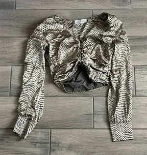 Patterned Crop Top thumbnail 1