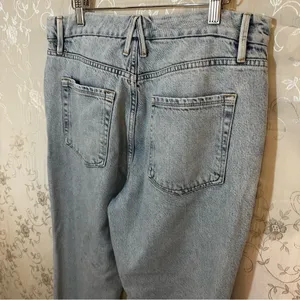 Good American Good Straight Light Wash Distressed Jeans Size 6 28 GCC00859T thumbnail 11