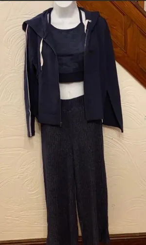 NWT  Ribbed Haci Cropped Athleisure Capri thumbnail 9