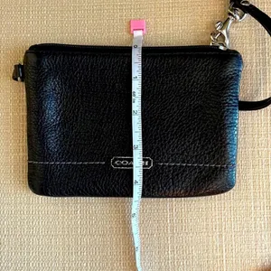 COACH Leather Wristlet.  Black 🖤 thumbnail 6