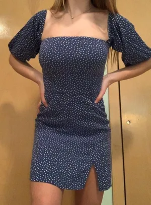 Abercrombie off the shoulder dress thumbnail 2