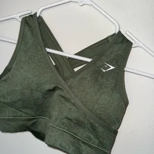 Gymshark Sports Bra thumbnail 2