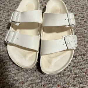 Birkenstock Women's Arizona EVA Sandal in White- Size 39 (8/8.5) thumbnail 8