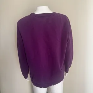 Vintage 90’s Cottage Core Embroidered Butterfly Sweatshirt Size M thumbnail 4