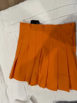 J lindeberg orange pleated skirt Size M thumbnail 4