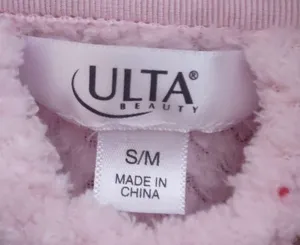 Ulta Beauty robe. (#0939) Size undefined thumbnail 2
