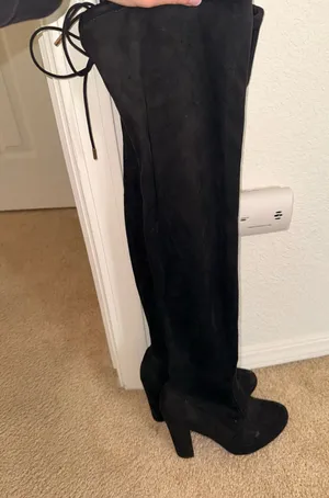 Knee high black boots Size 7.5 thumbnail 1