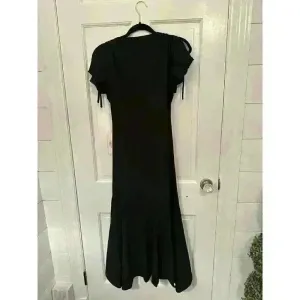 Bishop and Young Anthropologie Black Tara Wrap Dress‎ size S NWT thumbnail 4
