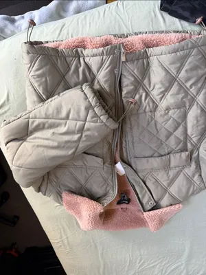 Forever 21 Olive Quilted Bomber Jacket with Pink Sherpa Collar thumbnail 5