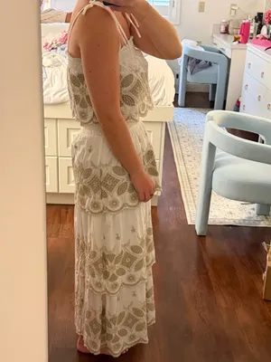 Illa Illa White and Tan Pattern Tiered Maxi Skirt and Top Set thumbnail 5