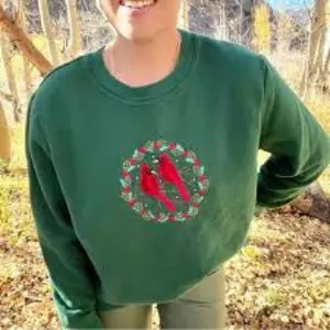 Y2K Vintage Granny Style Cardinal Christmas Sweatshirt Green Large thumbnail 1