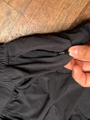 lululemon athletica Black Women's Running Shorts with Reflective Trim Size 2 thumbnail 13