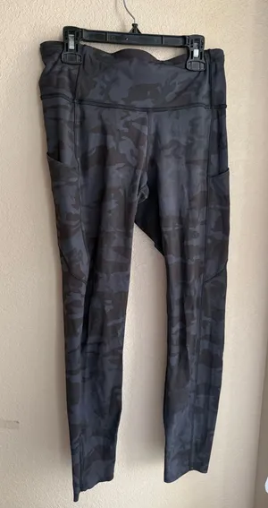 Lululemon Fast & Free Tights Nulux 25" Camo thumbnail 1
