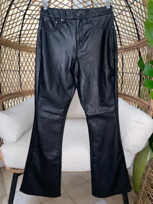 American Eagle Outfitters Womens Black Stretch Vegan Leather Pant Size 6 thumbnail 4