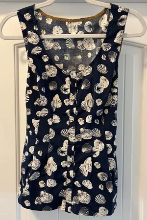 Edme & Esyltte Anthropologie Shell Print Blue White Seashell Tank Top Size 6 thumbnail 1