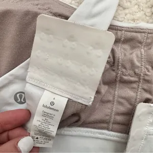 Lululemon Stash It All Bra thumbnail 8