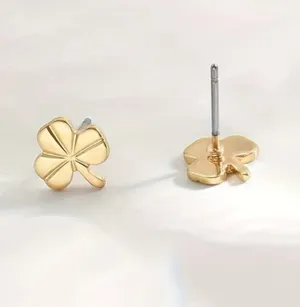 Boutique Elegant and Sexy Clover Leaf Stud Earrings thumbnail 3