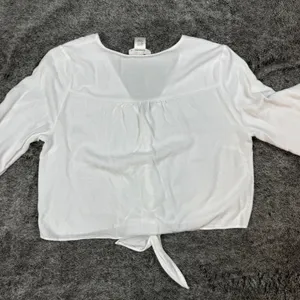 Urban Romantics 3/4 Sleeve V-Neck Tie Blouse Women's Large thumbnail 5