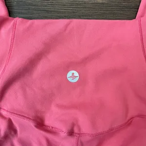 Halara Crossover Waist Leggings Coral Pink High Rise 7/8 Pockets Small Active thumbnail 4