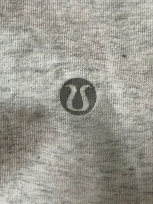 Lululemon Iconic Wrap in Heathered White (First Release) thumbnail 4