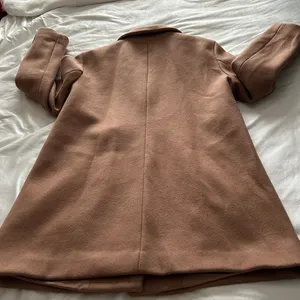 DKNY Women's Walker Wool Camel Coat Size Medium thumbnail 2
