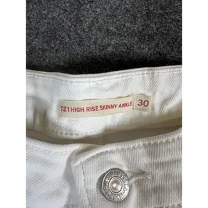 Levis 721 High Rise Skinny Ankle Jeans White‎ Distressed Raw Hem Size 30 thumbnail 3