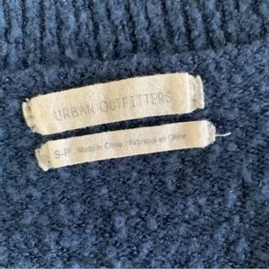 Urban Outfitters Blue V Neck Knit Sweater Soft Cozy Casual Trendy Pullover Small thumbnail 5