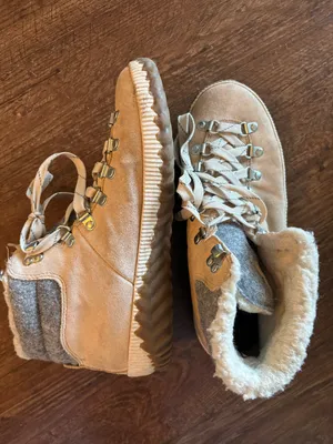 Sorrel Snow Boots Size 9 thumbnail 1