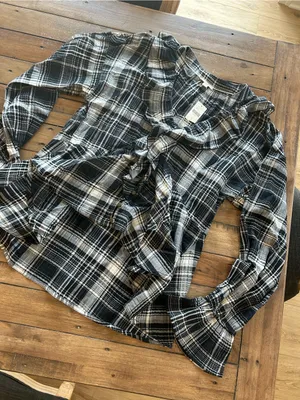 NWT Anthropologie Pilcro Plaid Ruffled Button Black Blouse S thumbnail 5