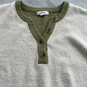 Mine Blocked Neural Color Sweater Size Small S Colorblock Puff Sleeve Henley‎ thumbnail 3