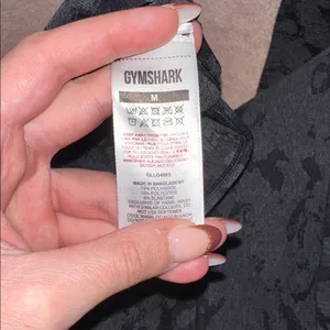 Gymshark Dark Grey Camo Butt Scrunch Leggings thumbnail 3