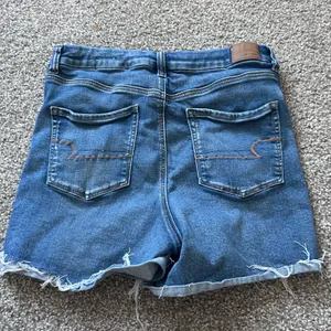 American Eagle Outfitters Curvy High Rise Shortie thumbnail 4