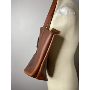 Portland Leather Brown Zipper Almost Perfecgt Leather Tote Large thumbnail 3