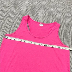 Vibrant Pink Sleeveless Tank Top thumbnail 3
