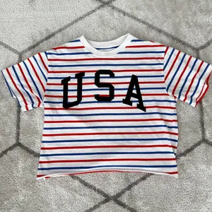 Mighty fine USA Striped Short Sleeve Crop Top Patriotic Tee Sz Medium thumbnail 2