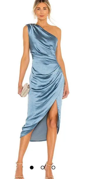 Elliatt Cassini Dress in Blue thumbnail 4